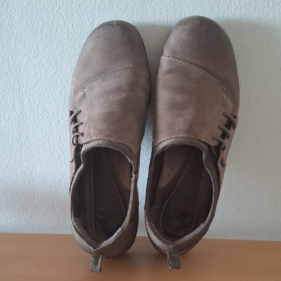 Earth Origins Teresa Brown Stone Suede Leather Loafers - Size 9M - Picture 3 of 6